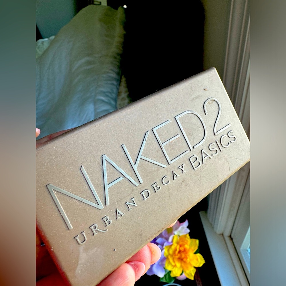 Urban Decay Naked2 Basics Eyeshadow Palette
